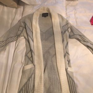 Cream and Gray patterned cardigan